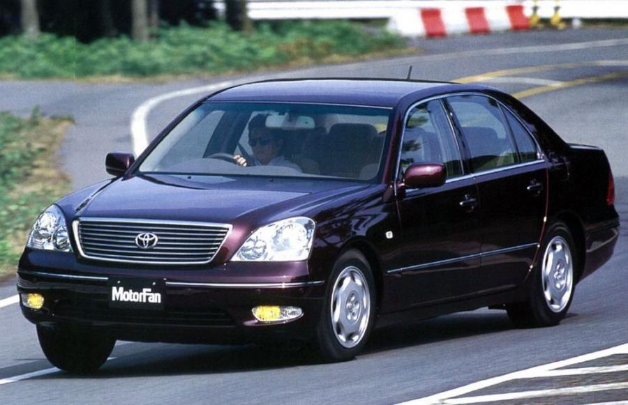  Toyota Celsior 2000 года  (фото 16 из 22)